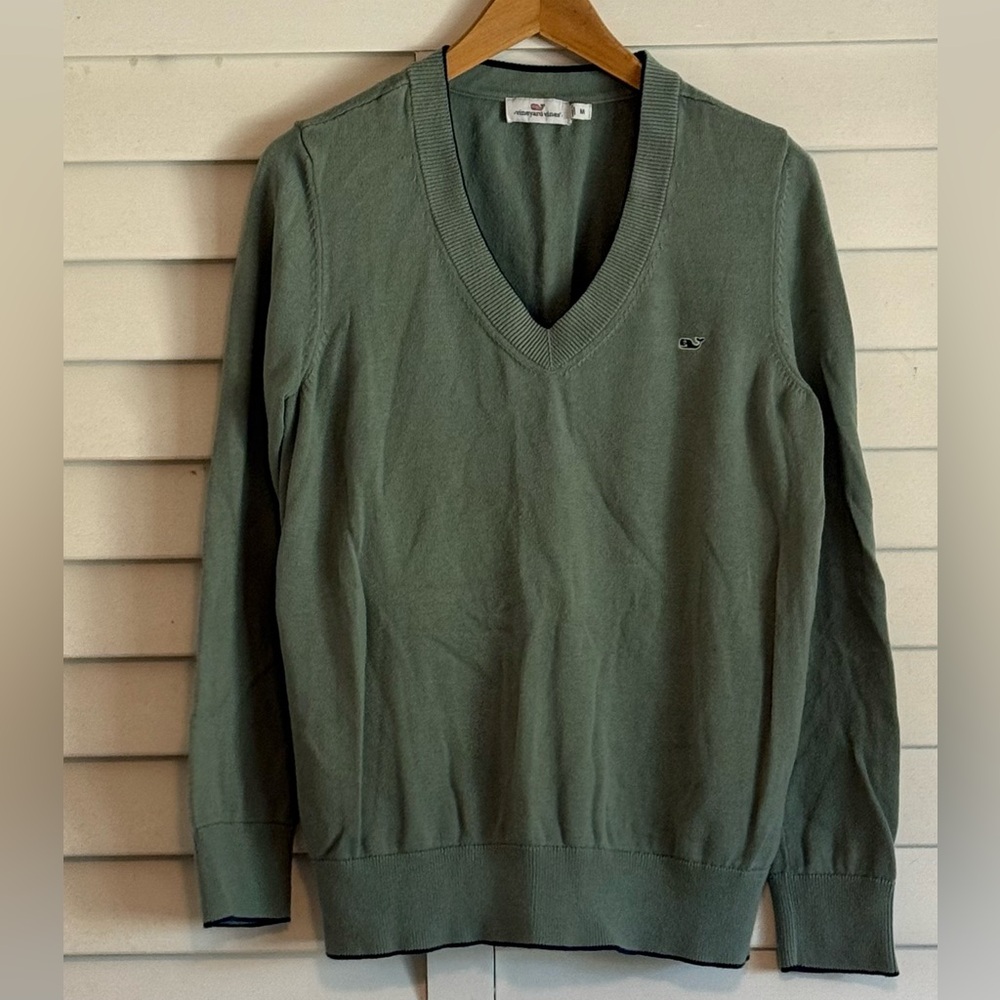 Vineyard Vines Green V-Neck Sweater Medium
